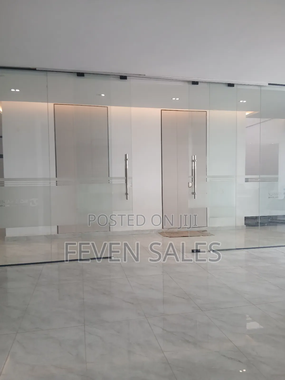 ለሱቅ ፈላጊወች በሙሉ ከ11ካሬ ጀምሮ የንግድ ሱቆችን ቦሌ ላይ