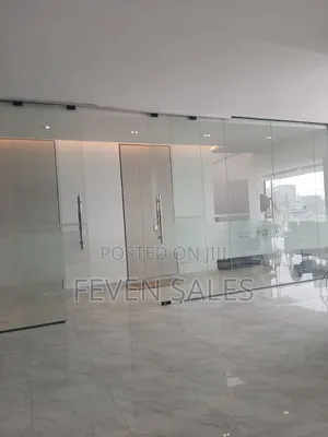 ለሱቅ ፈላጊወች በሙሉ ከ11ካሬ ጀምሮ የንግድ ሱቆችን ቦሌ ላይ