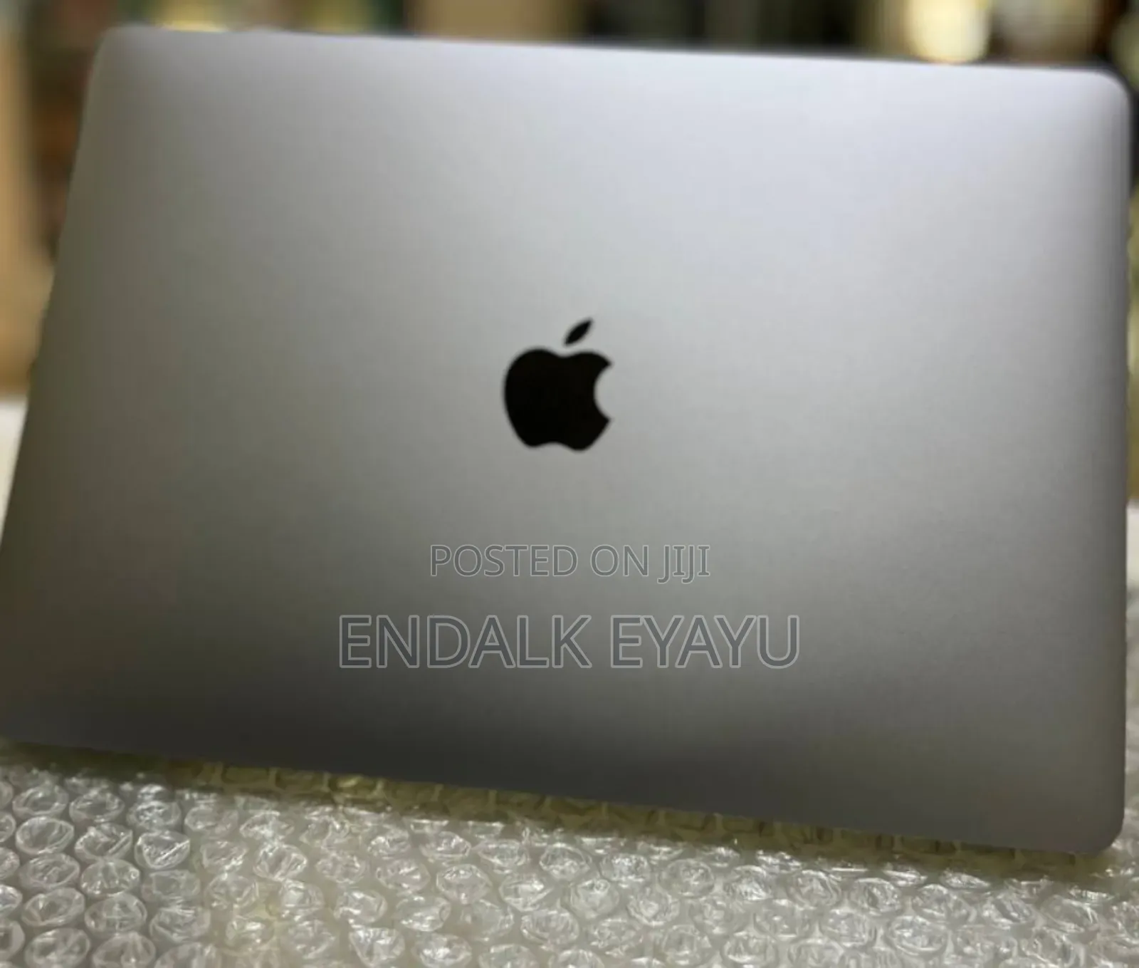 New Laptop Apple MacBook Pro M1 8GB Apple M1 Pro SSD 256GB