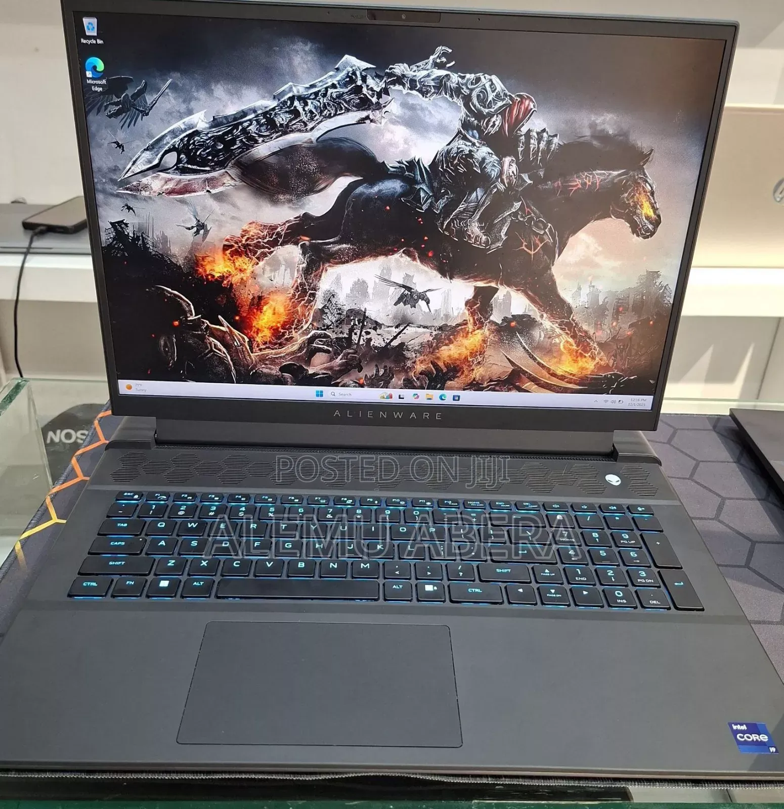 New Laptop Alienware M17x R2 32GB Intel Core I9 SSD 1T