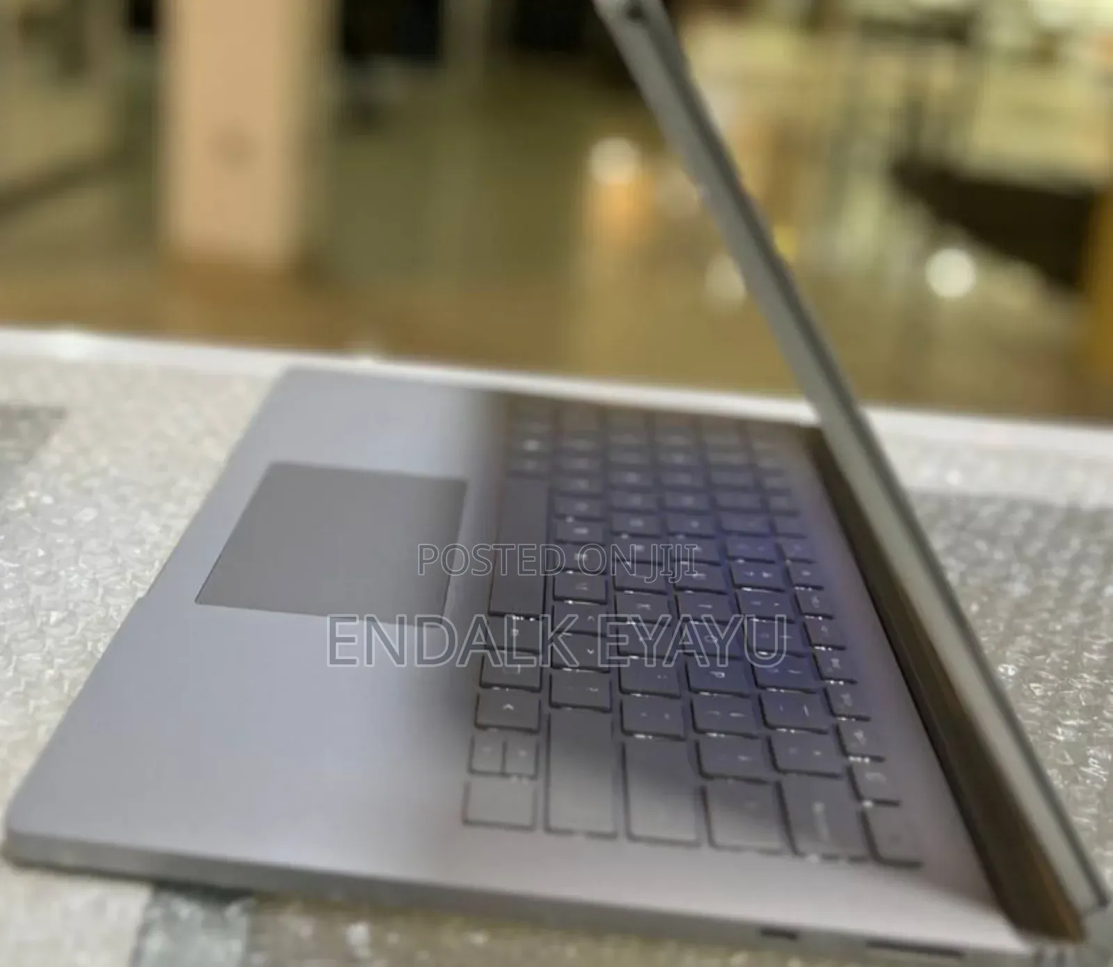 New Laptop Microsoft Surface Book 3 16GB Intel Core I7 SSD 256GB