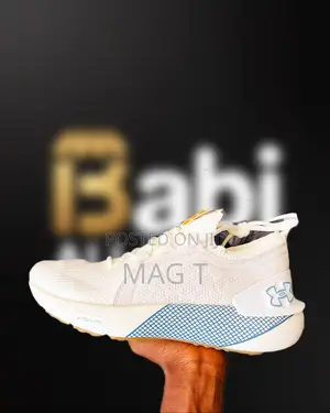 Under Armor Phantom 3 Hovr