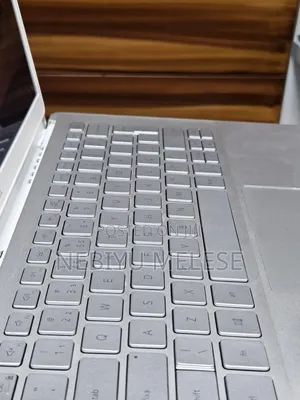 New Laptop Dell Inspiron 14 8GB Intel Core I7 SSD 256GB