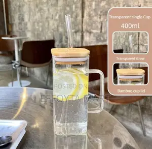 Glass Drinking Mug With Straw የራሳቸው ስትሮ ያላቸው እጅግ ውብ የሆኑ የጁስ መጠጫ ብርጭቆወች
