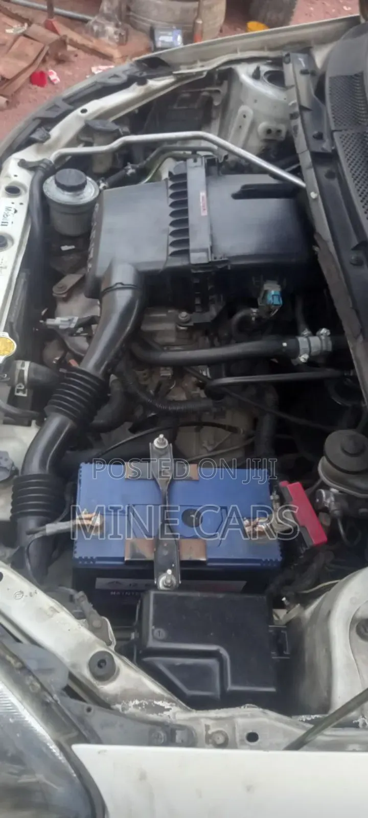 Toyota Vitz 2002 Silver