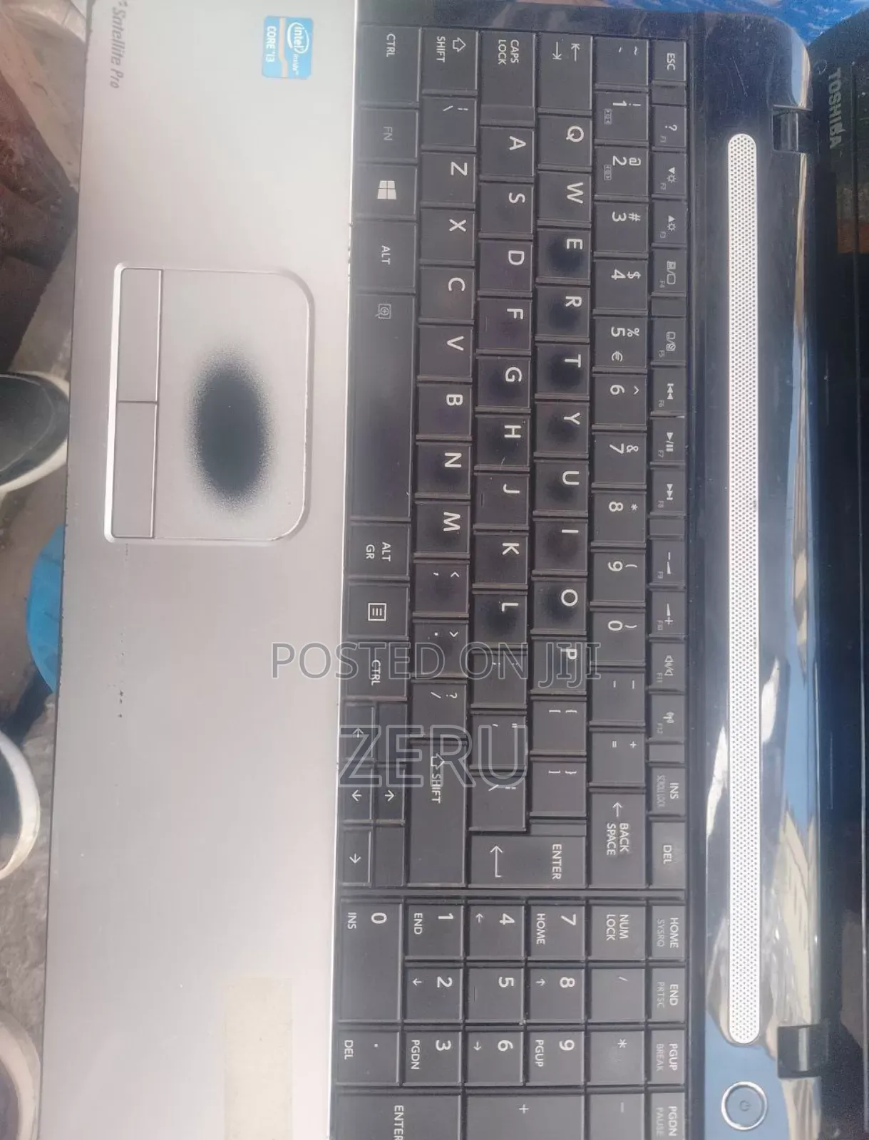 Laptop Toshiba 4GB Intel Core I3 HDD 500GB