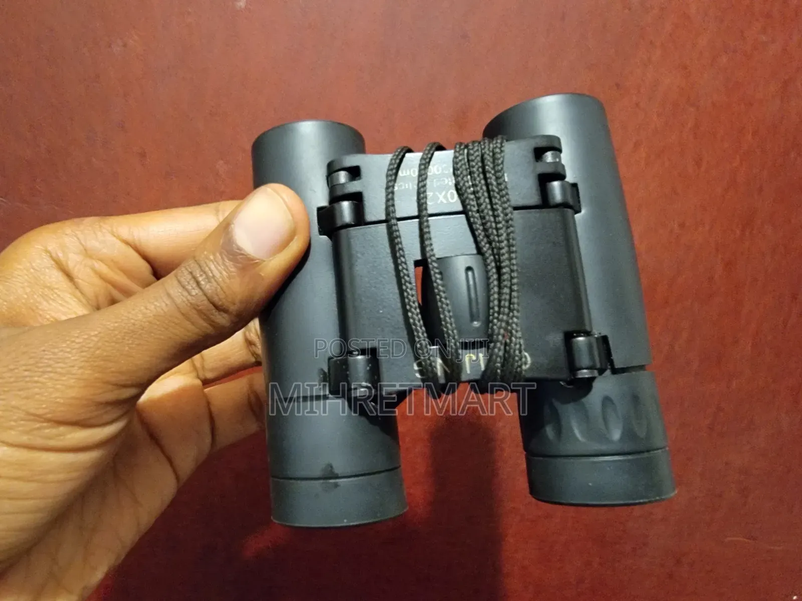 Binocular for Hiking and Trips
