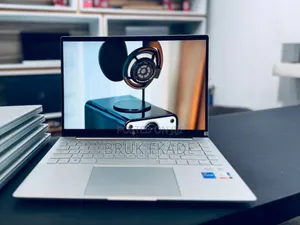 New Laptop HP Pavilion 15 16GB Intel Core I5 SSD 1T