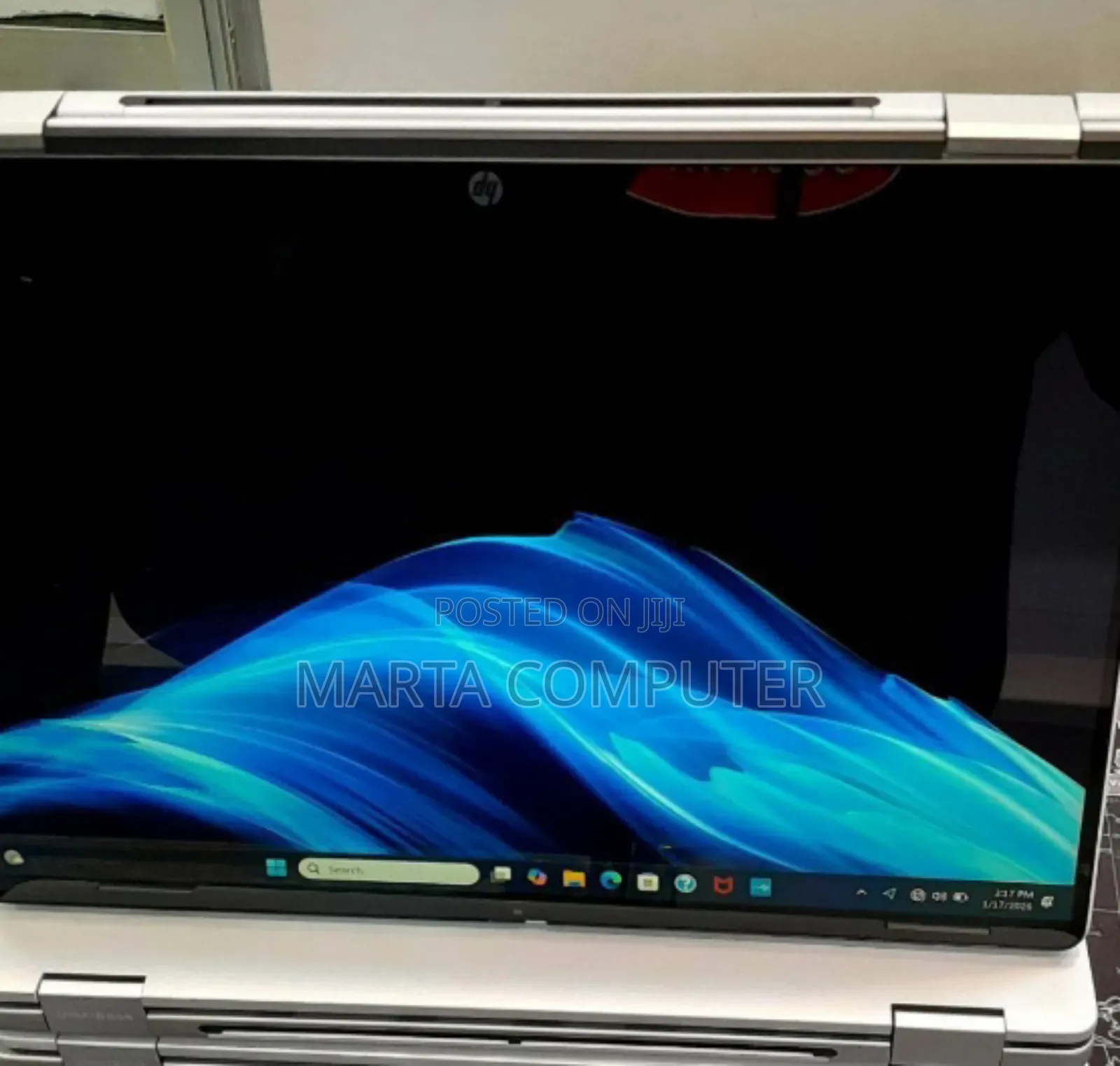 New Laptop HP OmniBook 5 Flip 16GB Intel Core I7 SSD 512GB