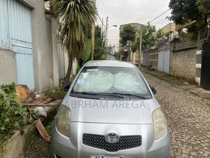 Toyota Yaris 2007 Silver