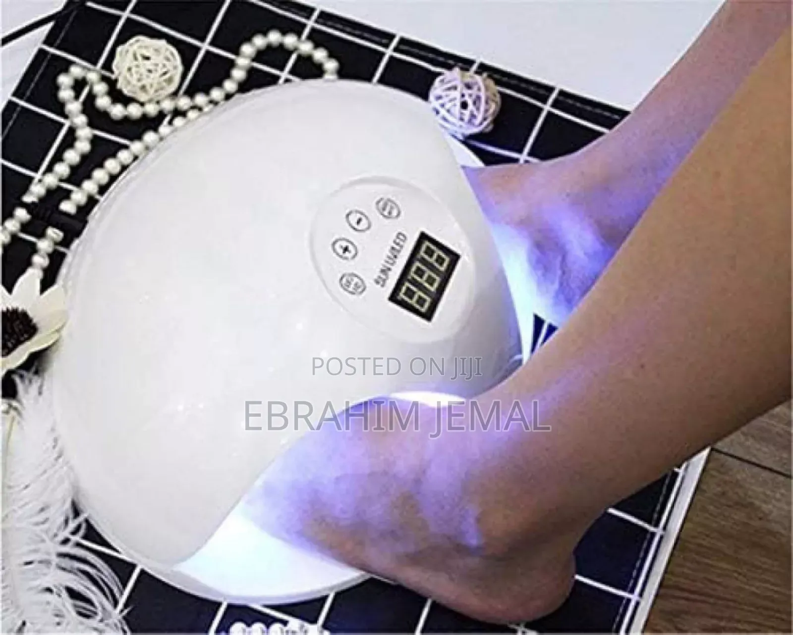 Nail Dryer (የጥፍር ማደሪያ ማሽን)