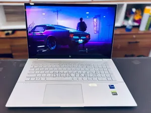 New Laptop HP Envy X360 32GB Intel Core I7 SSD 512GB