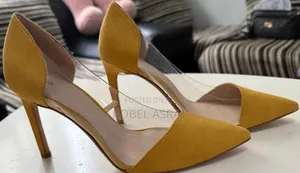 Mango Women Lemon Yellow Solid Pumps