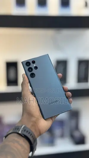New Samsung Galaxy S22 Ultra 256 GB Green