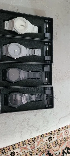 Black Aura Watch