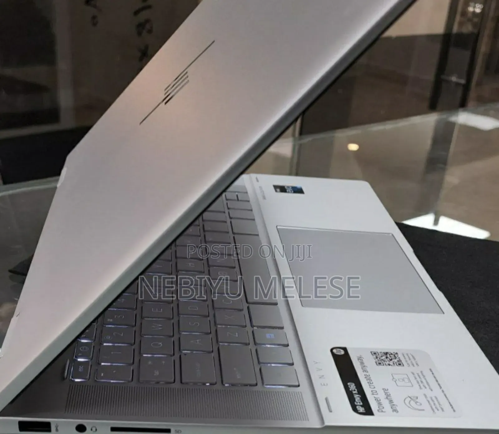 New Laptop HP Envy 14 8GB Intel Core I5 SSD 512GB