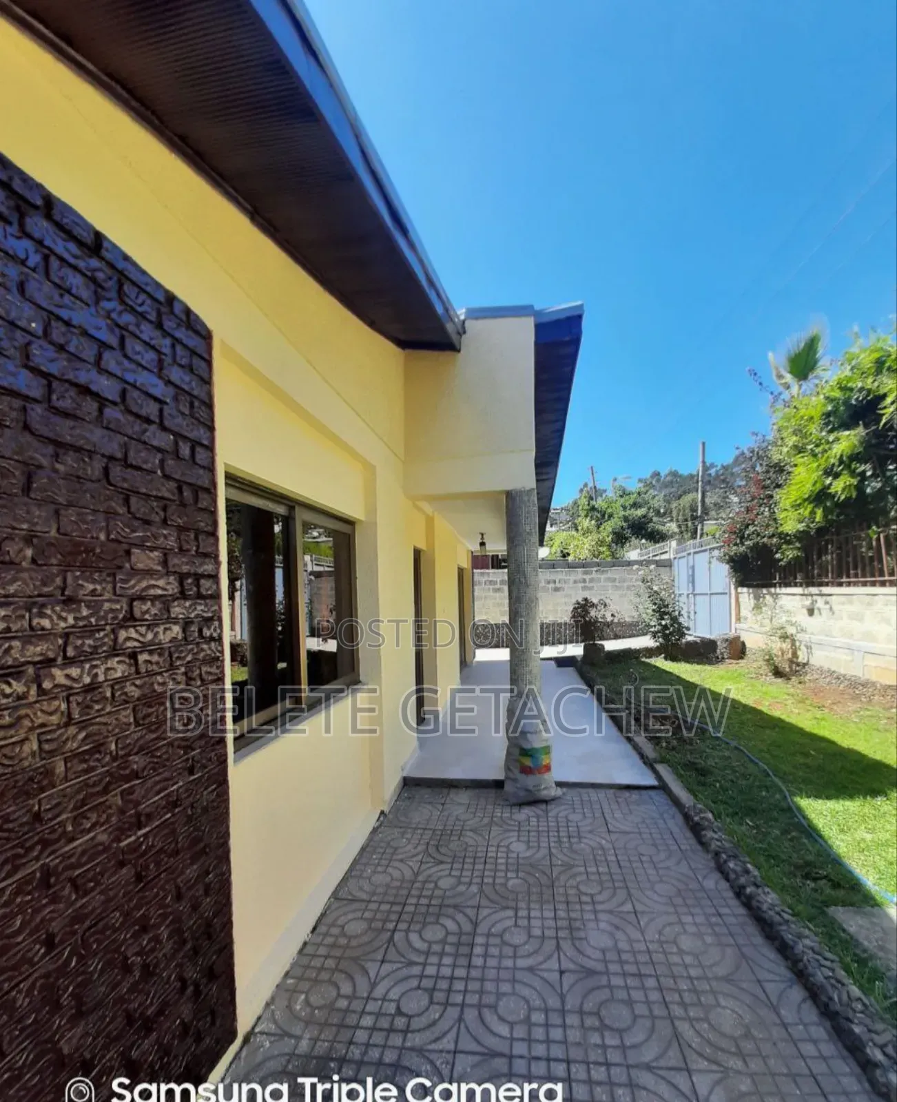 3bdrm Villa in Ayat Zone, Villa, Bole for sale