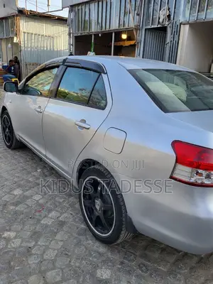 Toyota Yaris 2008 Silver