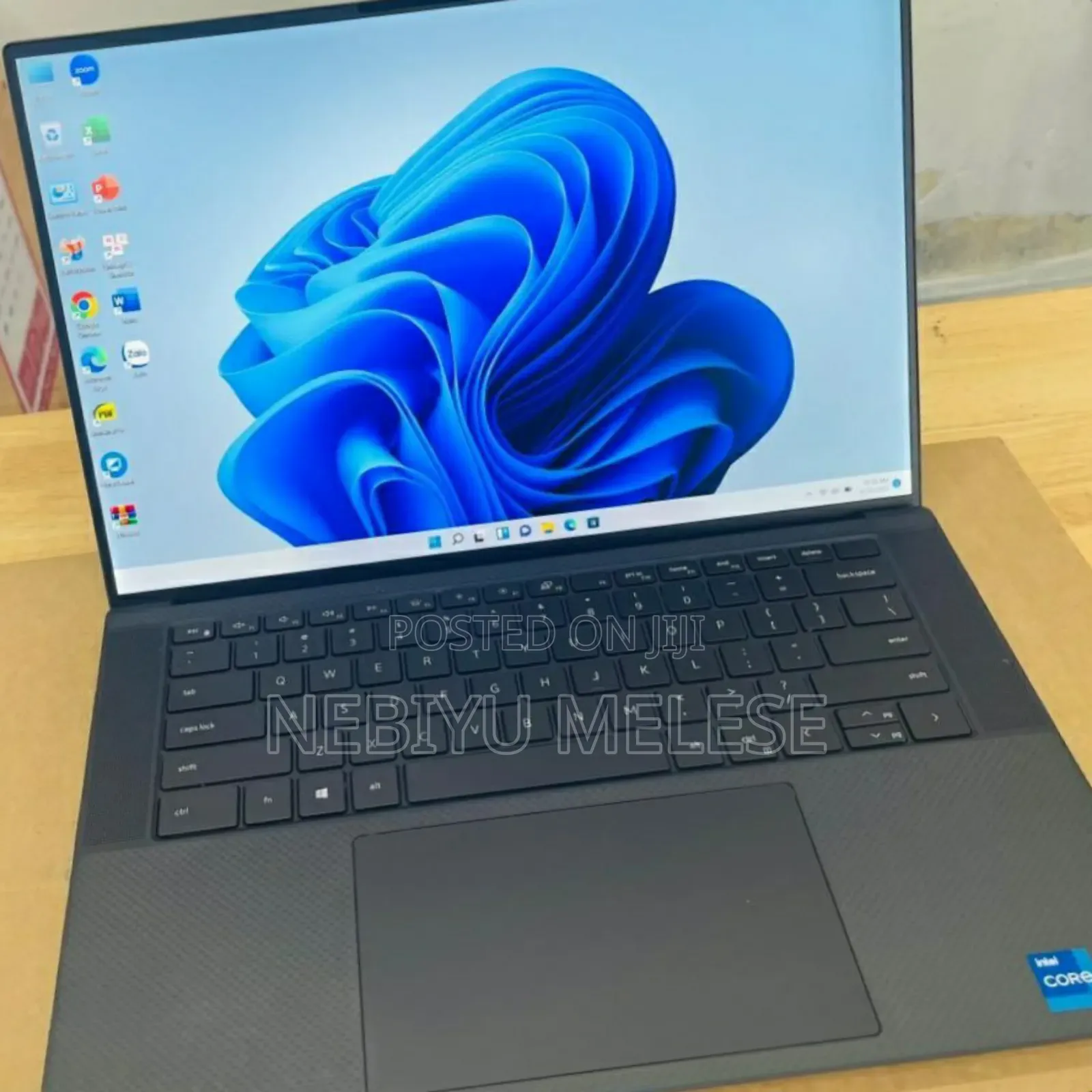 New Laptop Dell Precision 15 3520 32GB Intel Core I9 SSD 1T