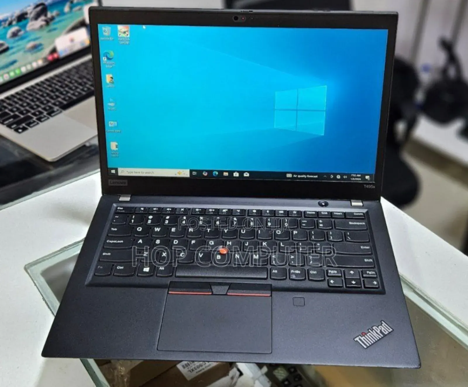 New Laptop Lenovo ThinkPad t495s 16GB AMD Ryzen 7 SSD 512GB