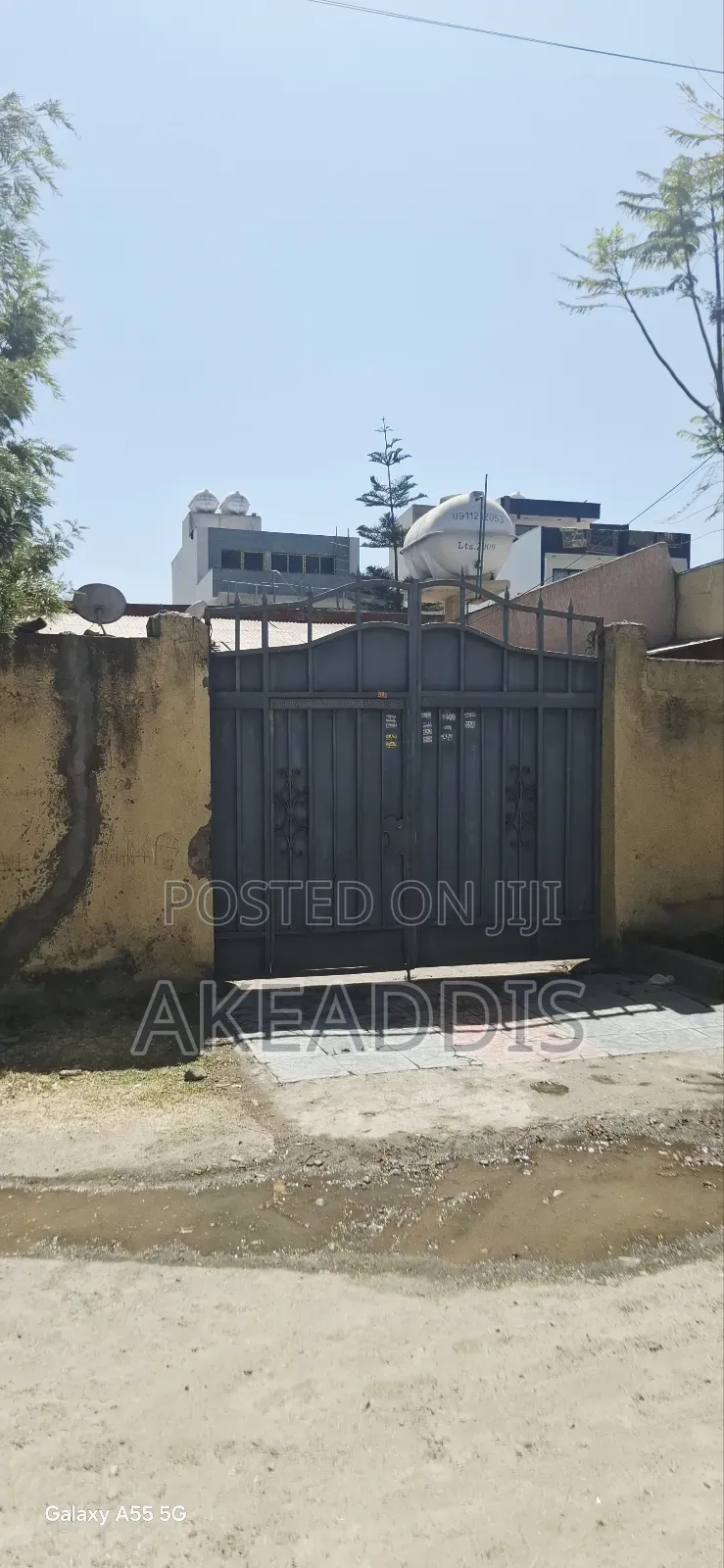 Furnished 4bdrm House in Bole Ayat for sale