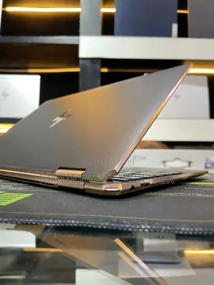 New Laptop HP Spectre X360 13 16GB Intel Core I7 SSD 512GB