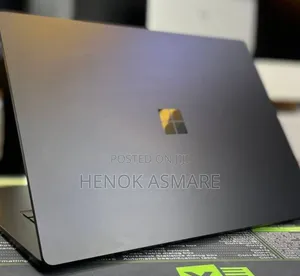 New Laptop Microsoft Surface 16GB Intel Core I7 SSD 512GB