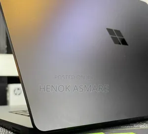 New Laptop Microsoft Surface 16GB Intel Core I7 SSD 512GB