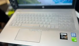 New Laptop HP Pavilion 15 8GB Intel Core I5 SSD 512GB