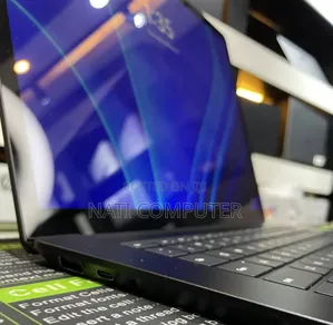 New Laptop Microsoft 16GB Intel Core I7 SSD 512GB