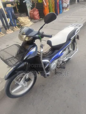 New Bajaj 2017 Black