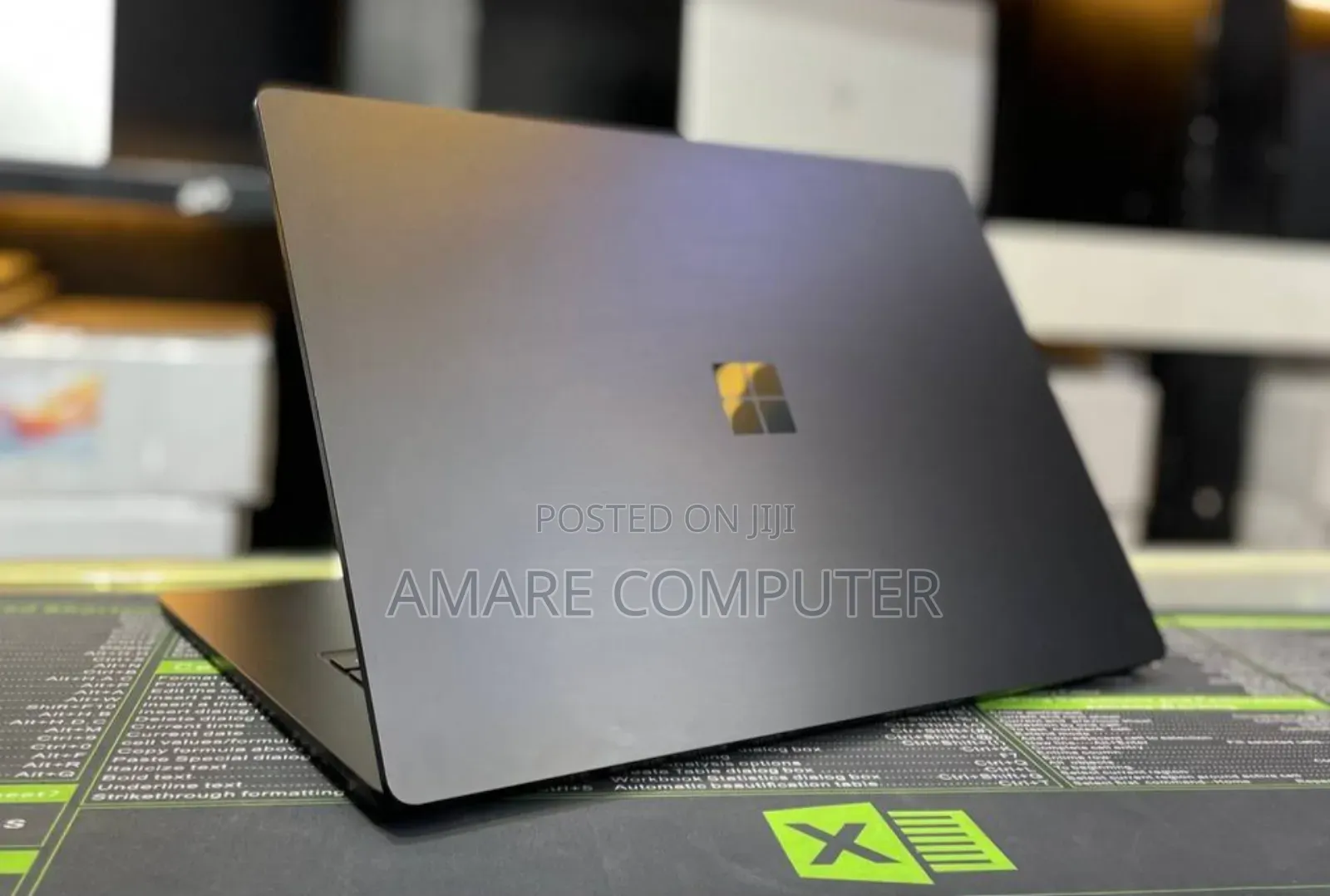 New Laptop Microsoft Surface 16GB Intel Core I7 SSD 512GB