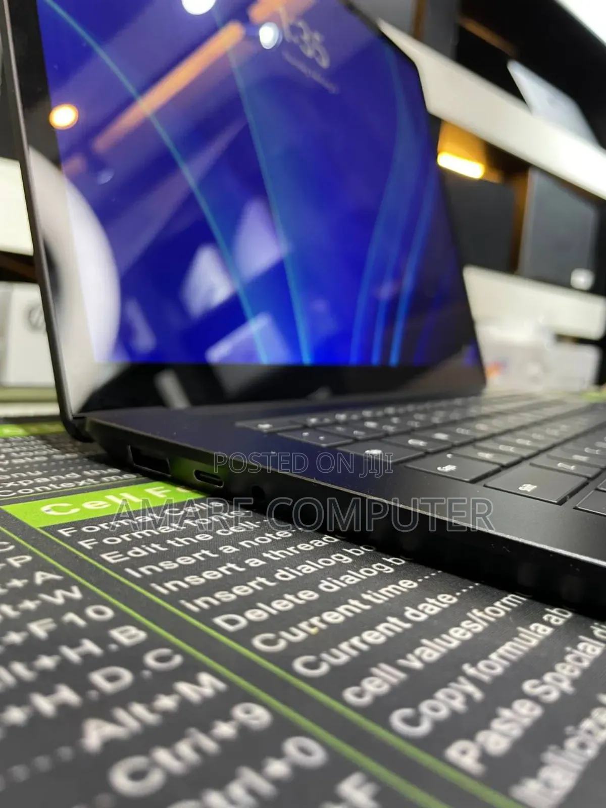 New Laptop Microsoft Surface 16GB Intel Core I7 SSD 512GB