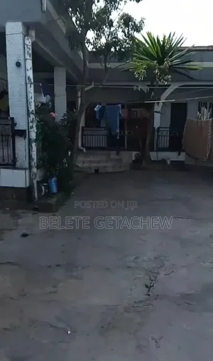 Gerji Mebrat, Commercial House for Sale 340sqm