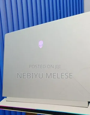 New Laptop Dell Alienware 15 32GB Intel Core Ultra 9 SSD 1T
