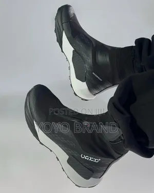 New Arrival Men's High Water Proof Black/White Faahion Boots