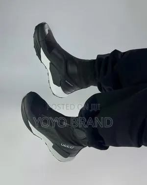 New Arrival Men's High Water Proof Black/White Faahion Boots