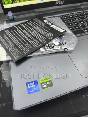 New Laptop MSI Vector 16 HX AI A2XWIG 16GB Intel Core Ultra 9 SSD 1T