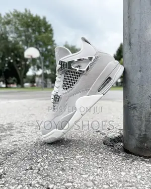 New Arrivl Air Jordan 4 Retro Forzan Moments Gray Fashion Sneaker