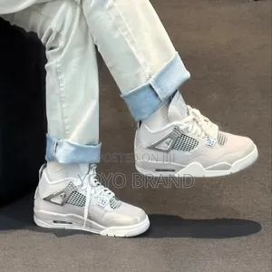 New Arrivl Air Jordan 4 Retro Forzan Moments Gray Fashion Sneaker