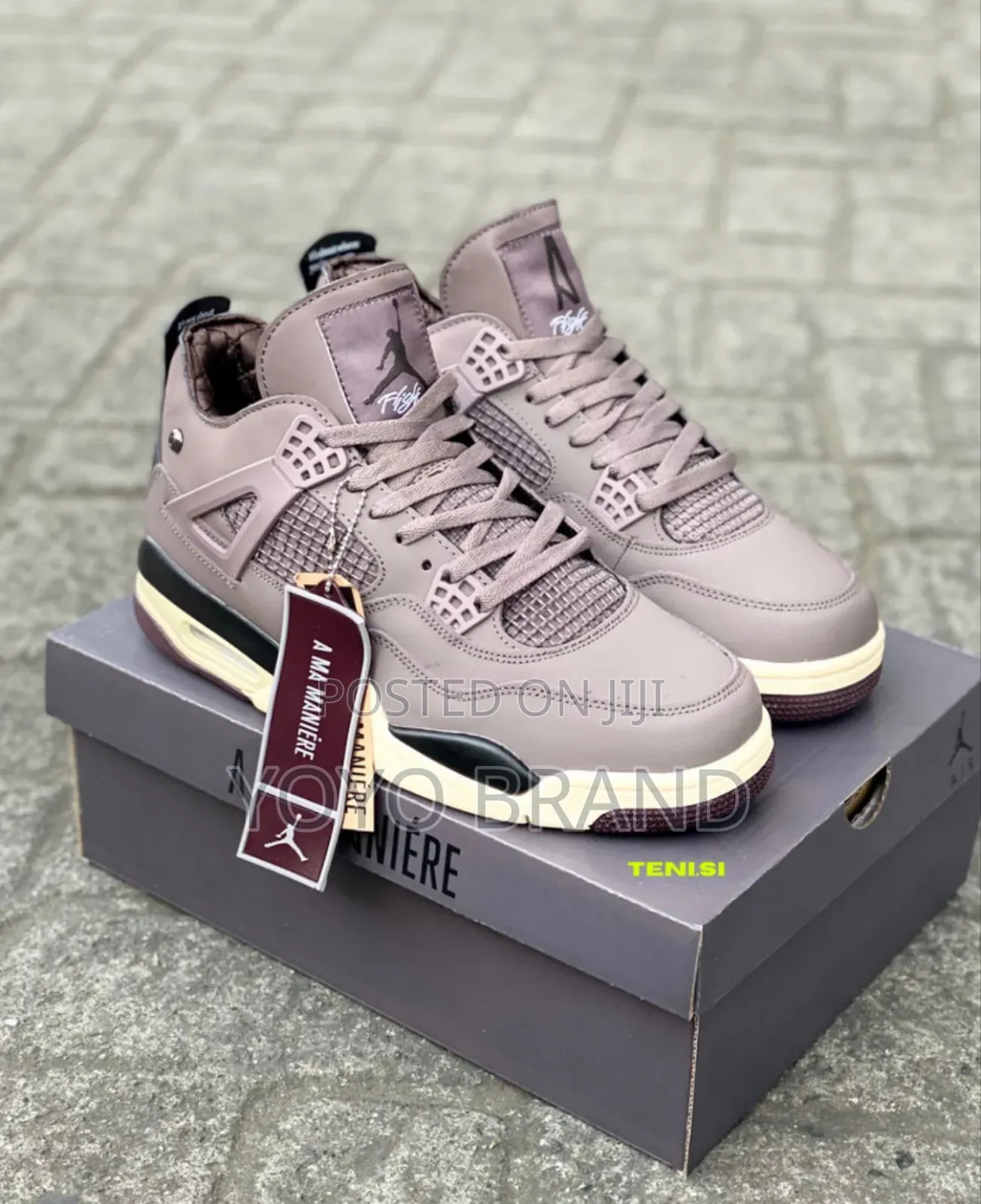 Air Jordan 4 Retro a Ma Maniere Violet Fashion Sneaker