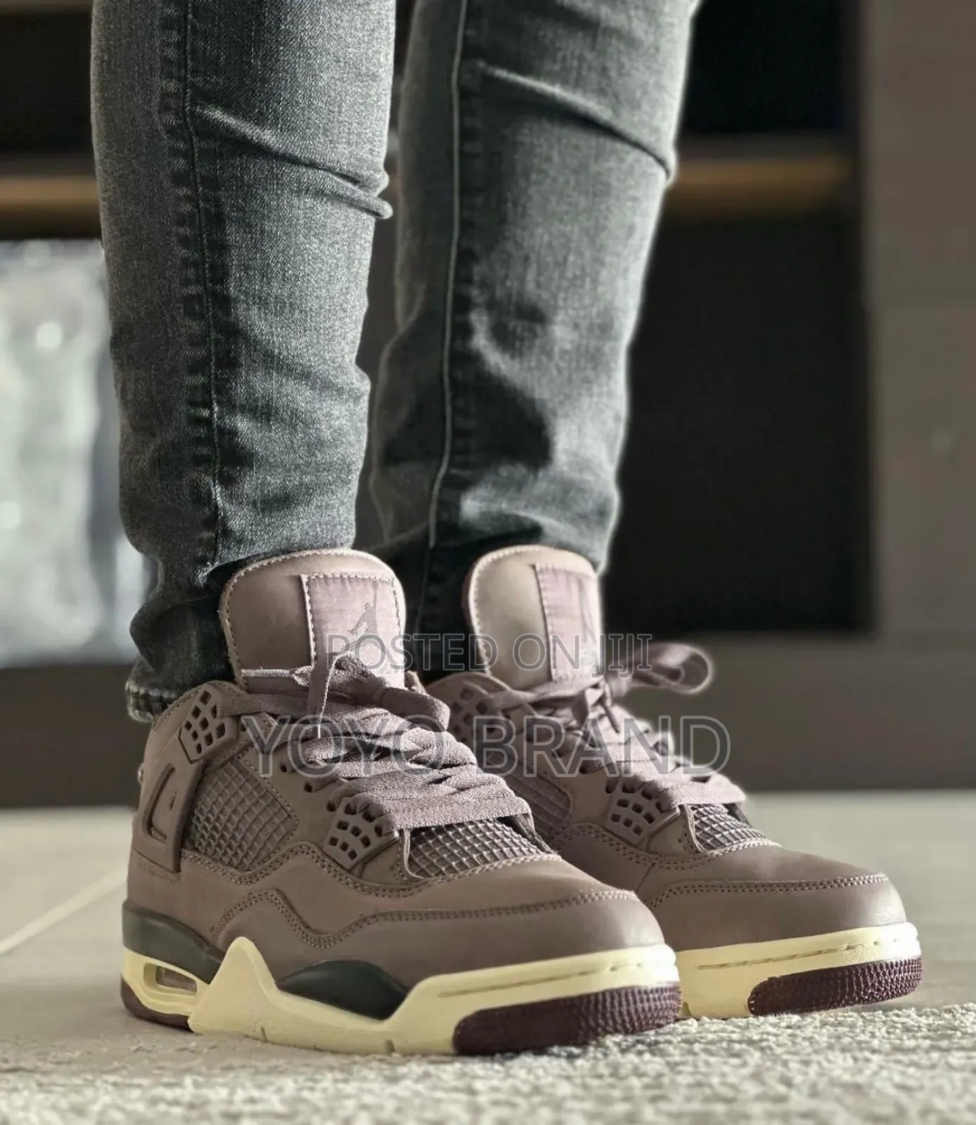 Air Jordan 4 Retro a Ma Maniere Violet Fashion Sneaker