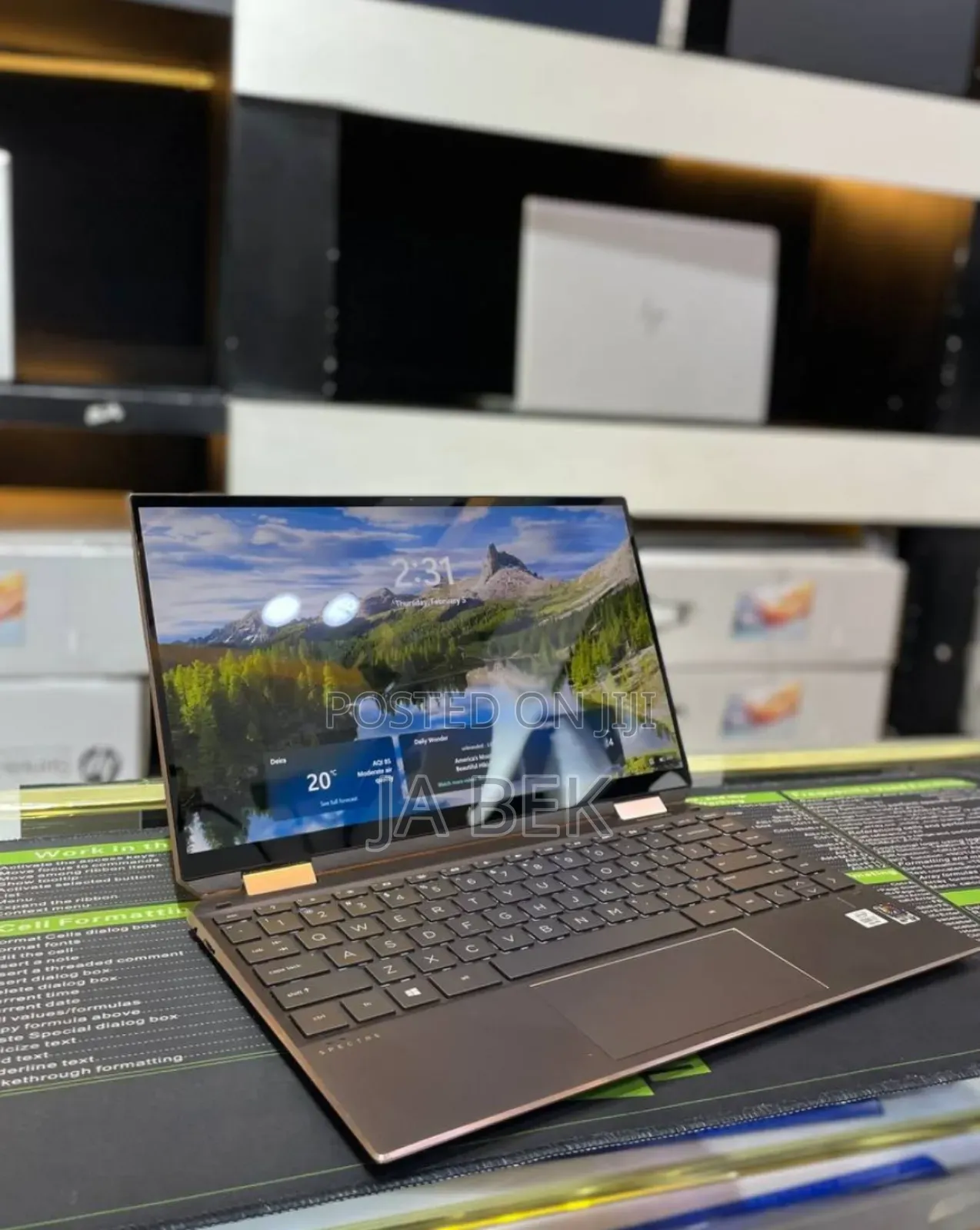 New Laptop HP Spectre X360 13 16GB Intel Core I7 SSD 512GB