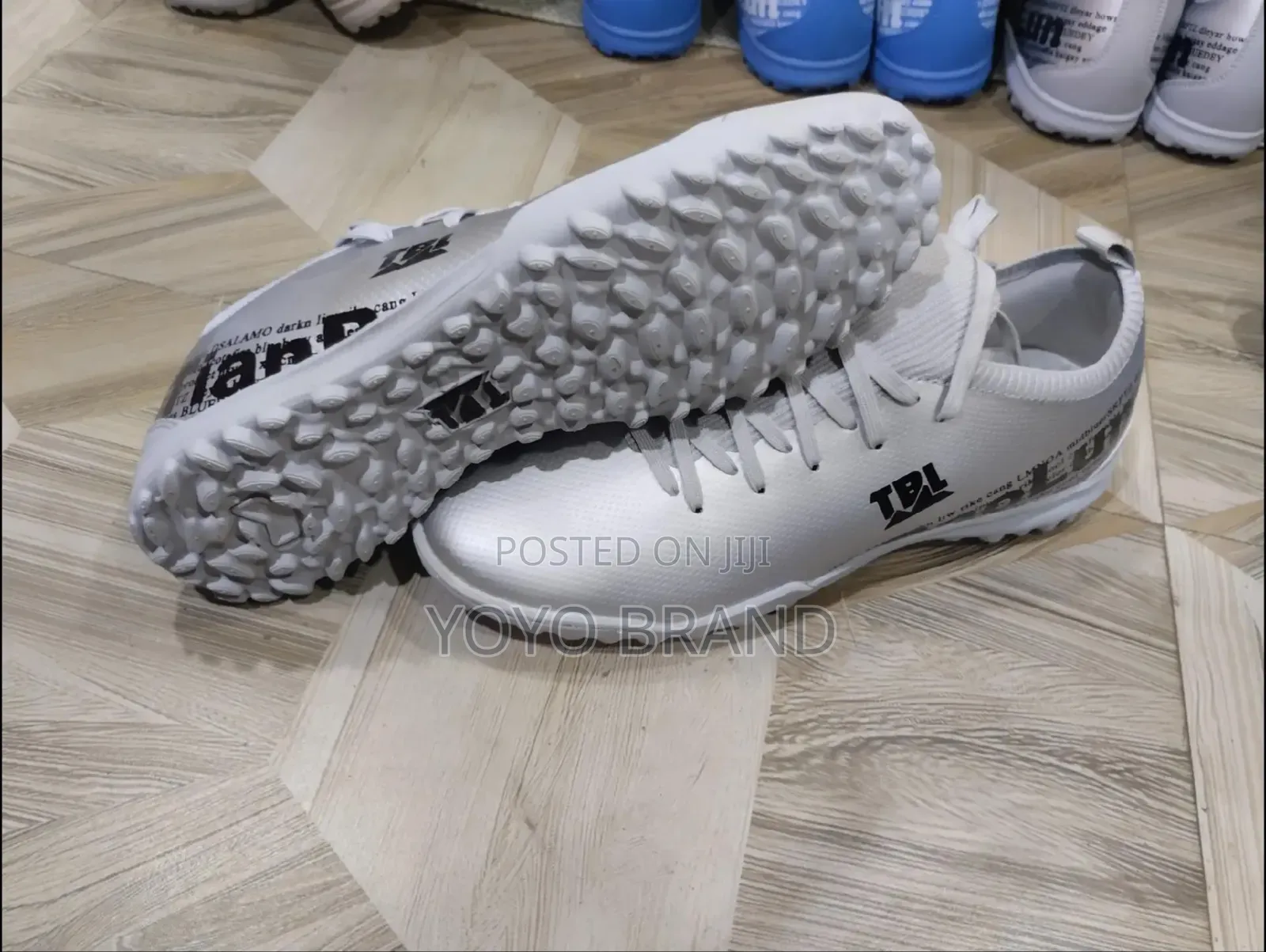 New Arrival TBL Futsal Soccer Cleats Fashion Foot Ball.Shoes