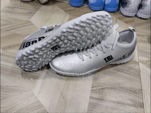 New Arrival TBL Futsal Soccer Cleats Fashion Foot Ball.Shoes