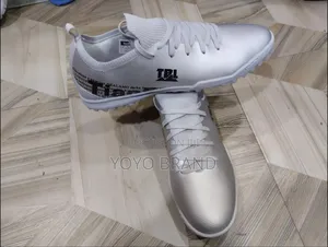 New Arrival TBL Futsal Soccer Cleats Fashion Foot Ball.Shoes