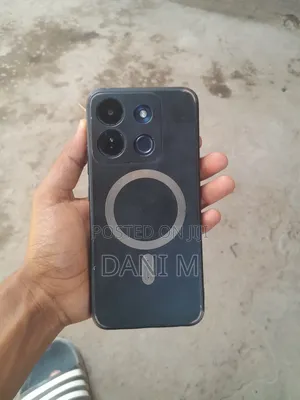 Infinix Smart 7 HD 64 GB Black