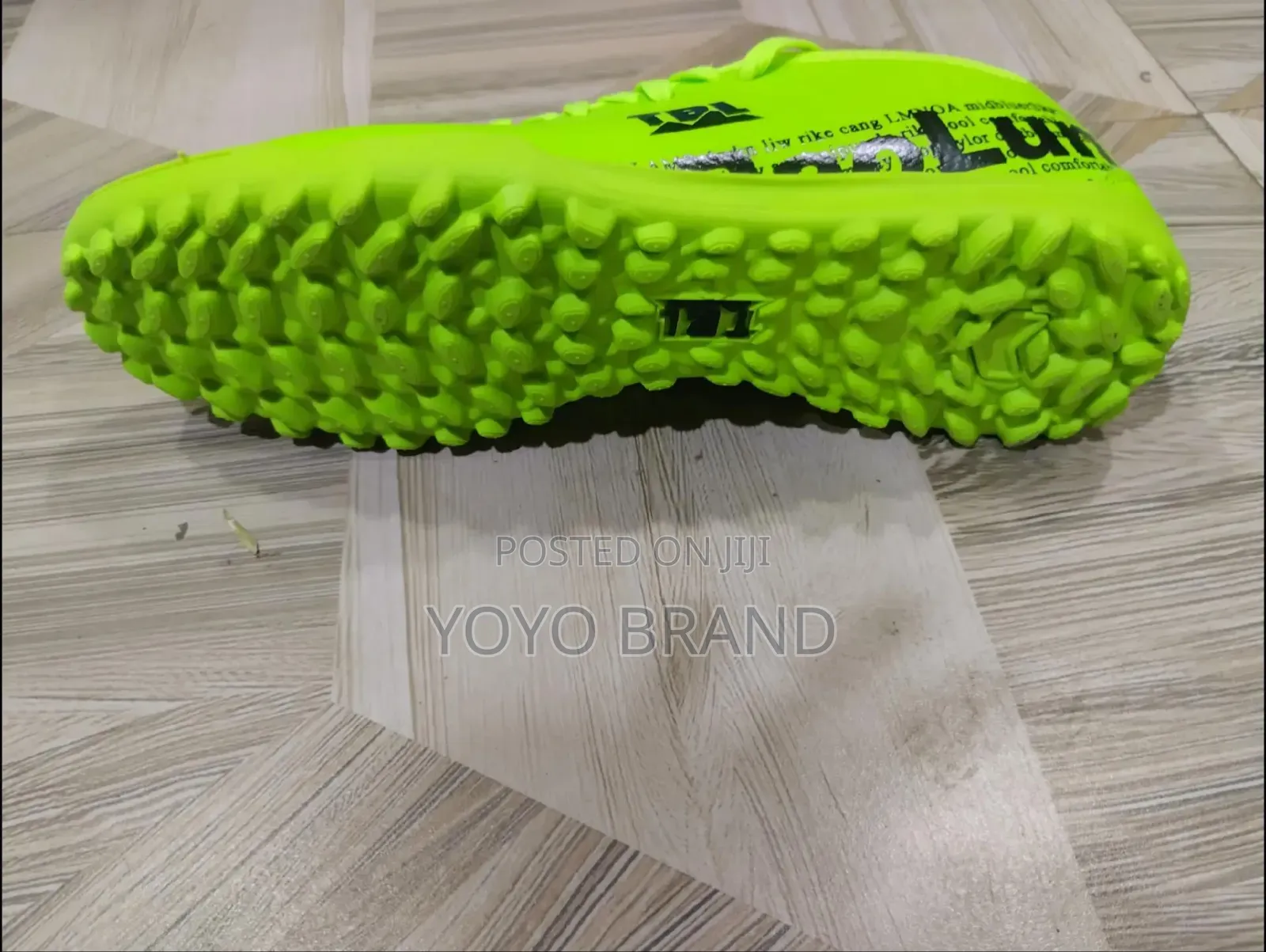 New Arrival TBL Futsal Soccer Cleats Foot Ball Shoes