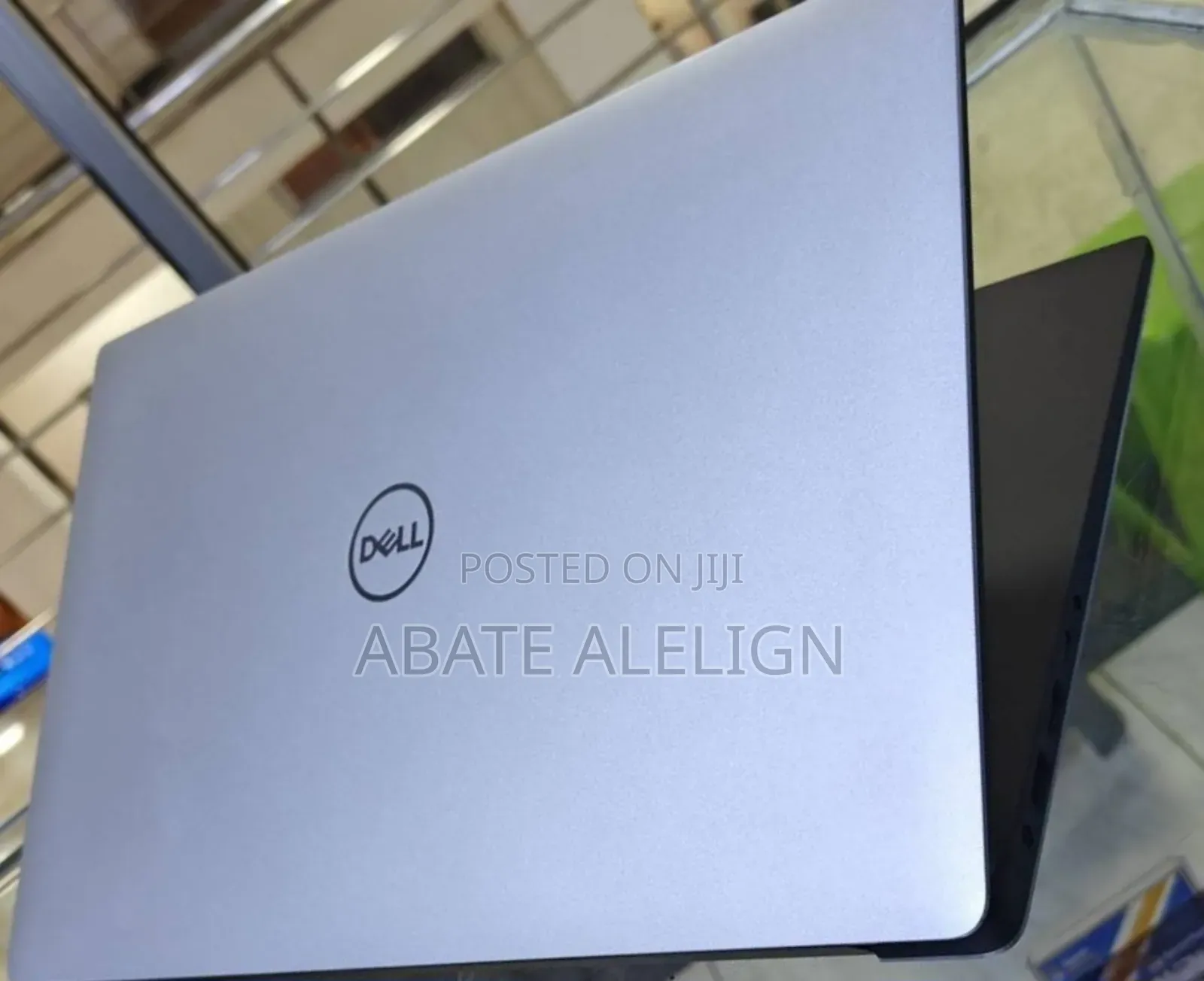 New Laptop Dell Precision 5540 16GB Intel Core I7 SSD 512GB