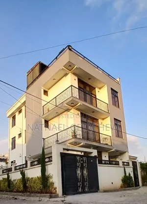 Furnished 8bdrm Villa in Bole for sale